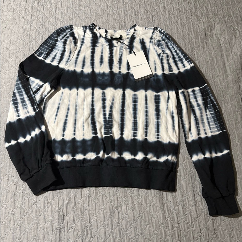 Navy blue and White Tie-Dye Sweatshirt